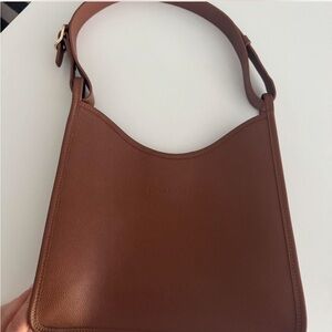 Elegant Brown Leather Shoulder Bag